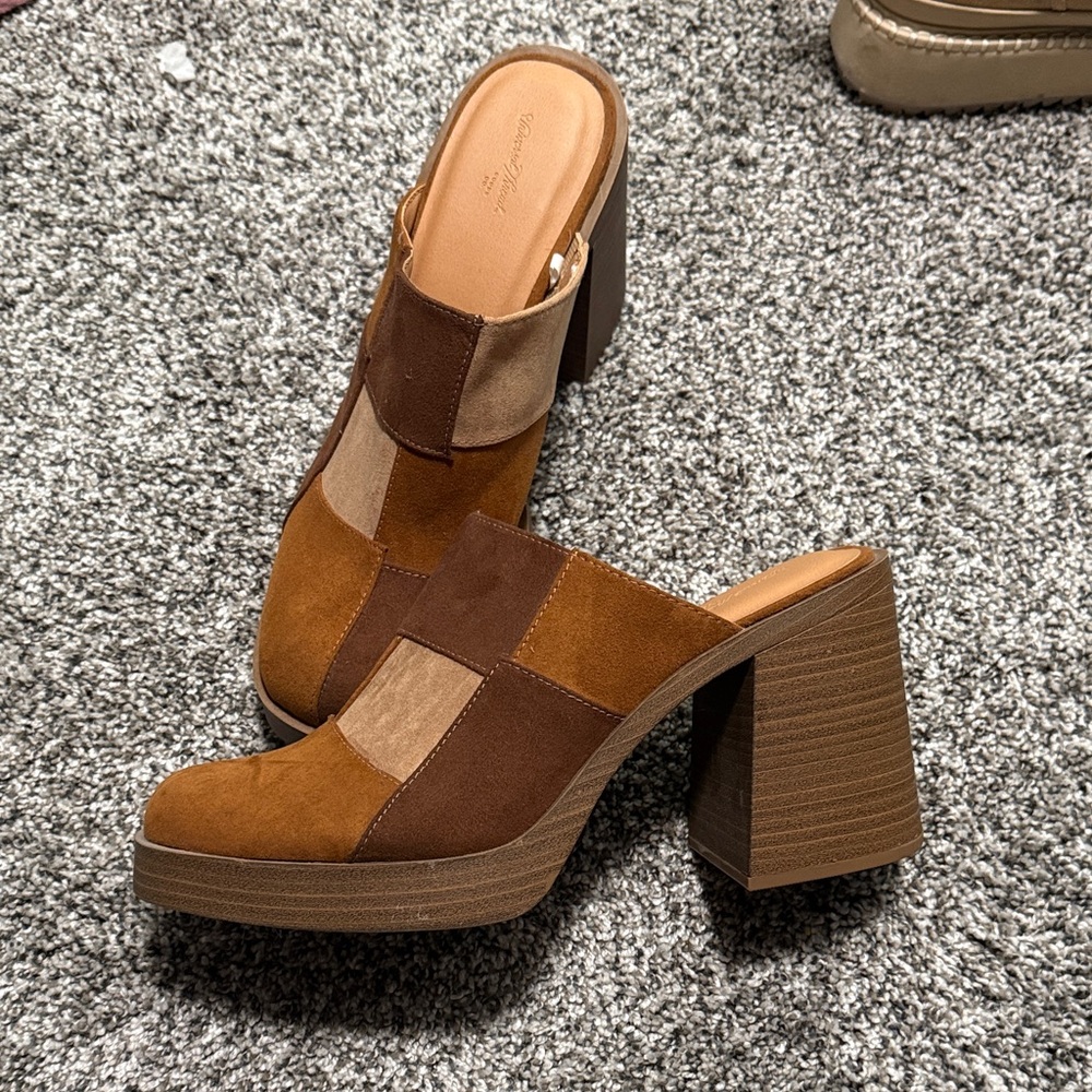 Universal Thread Brown Patchwork Mules - image 1